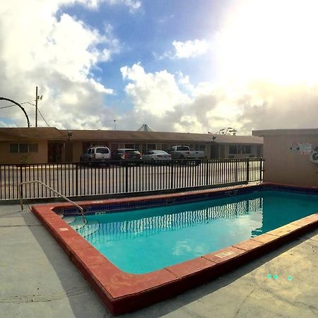 Coral Roc Motel Florida City Extérieur photo